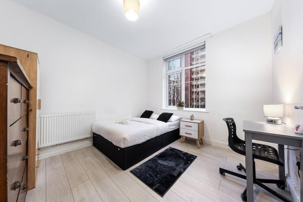 Holiday Home Near Kings Cross Sleep 12 Sp7 Londra Exterior foto