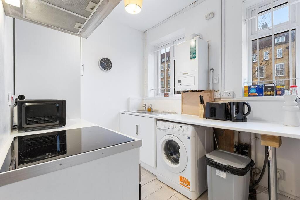 Holiday Home Near Kings Cross Sleep 12 Sp7 Londra Exterior foto